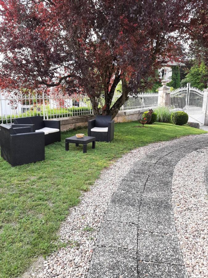 Gite Des Agapanthes Lacroix-sur-Meuse Dış mekan fotoğraf